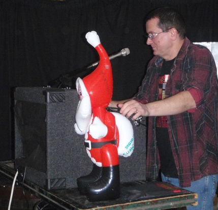 adrian-dj-santa